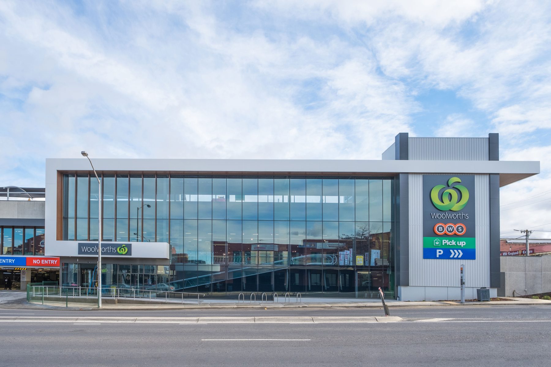 Viridian Glass Case Study – Woolworths Heidelberg